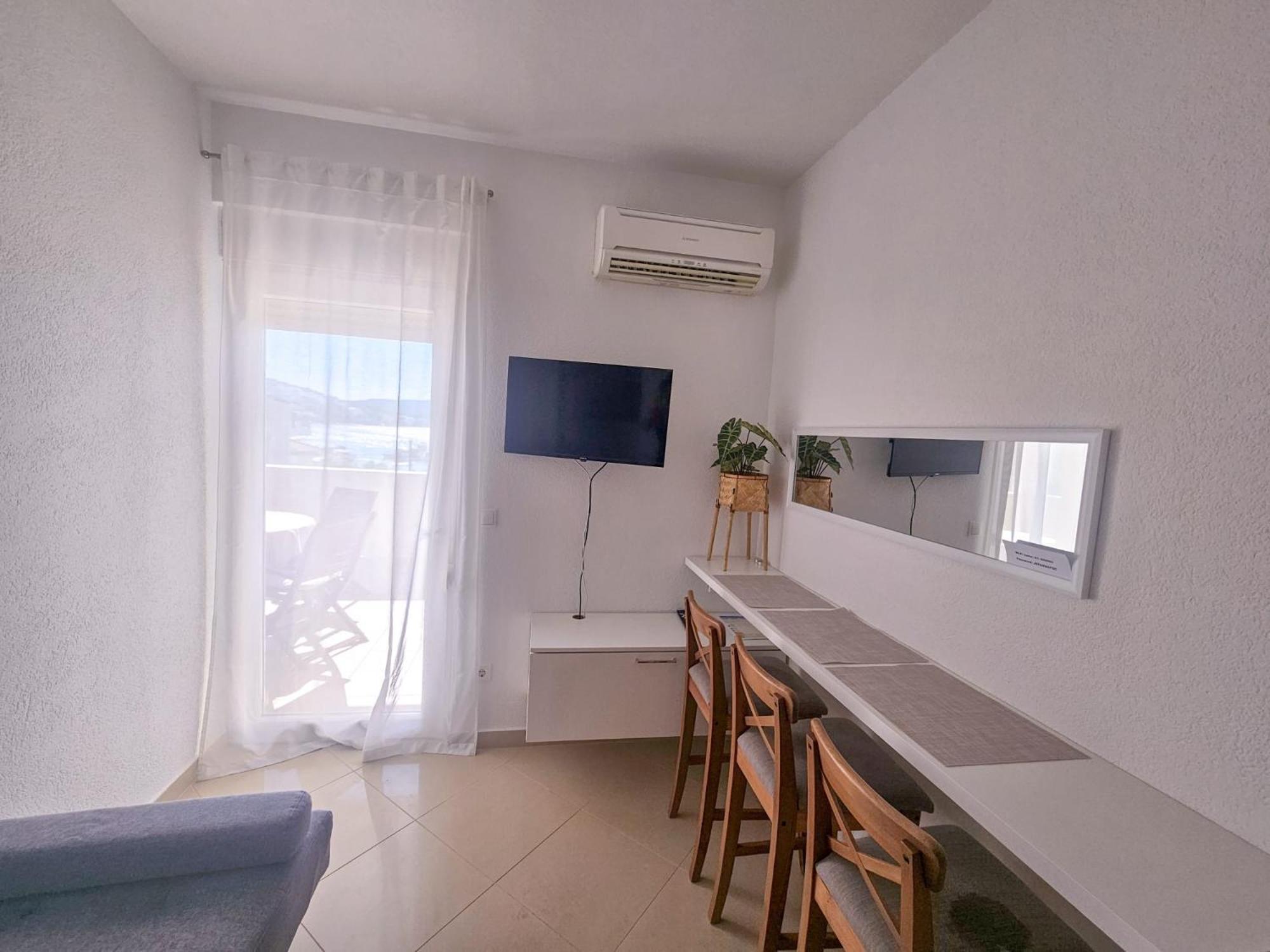 T&T Sea View Apartments Trogir Exterior foto