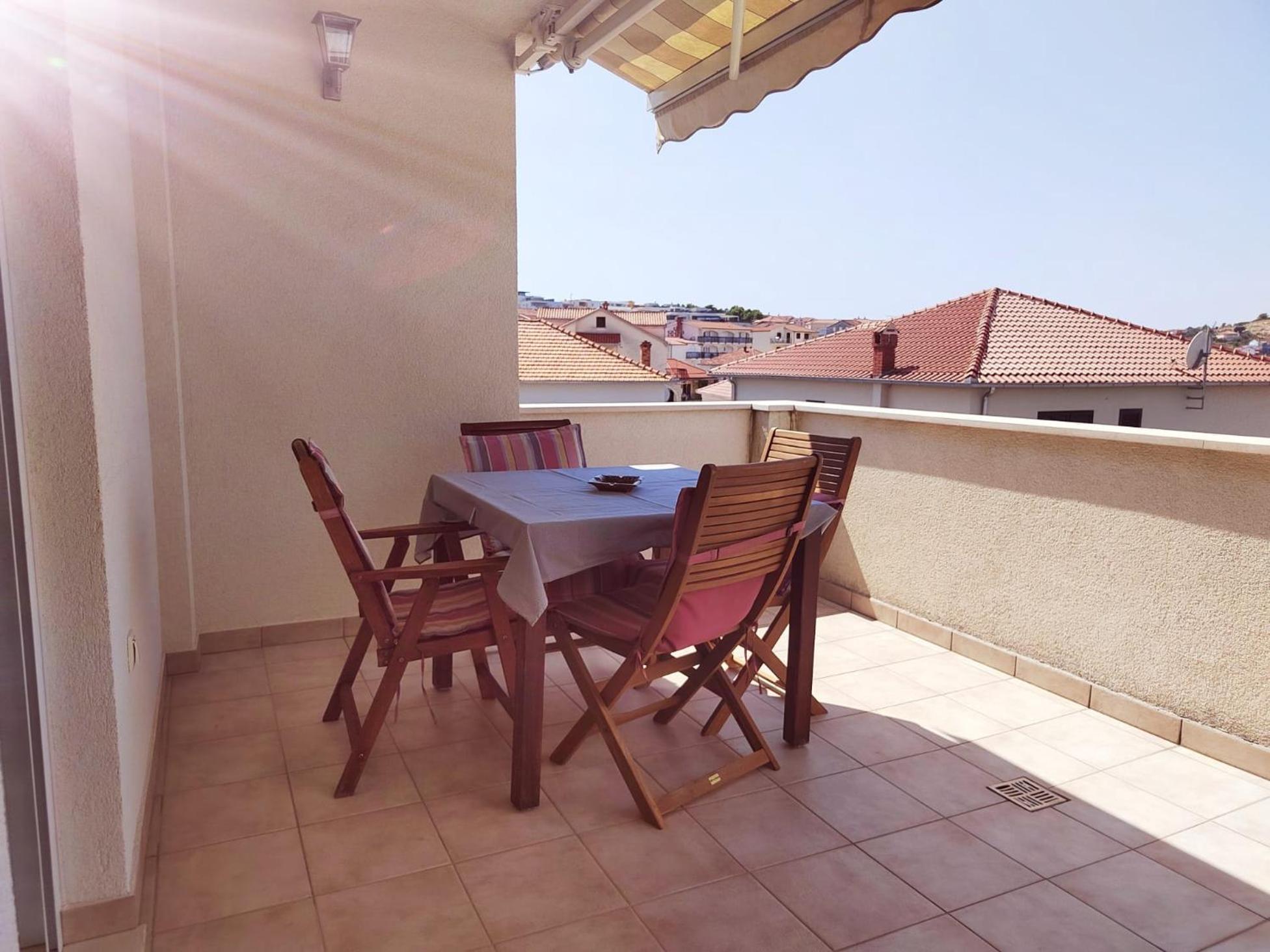 T&T Sea View Apartments Trogir Exterior foto